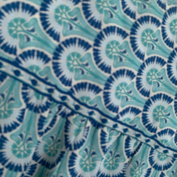 New Max Studio short Flutter Sleeve Top Blouse SZ Medium - Picture 8 of 11